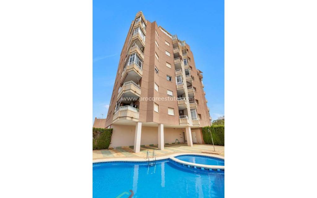 Resale - Apartment - Torrevieja - Playa Los Locos