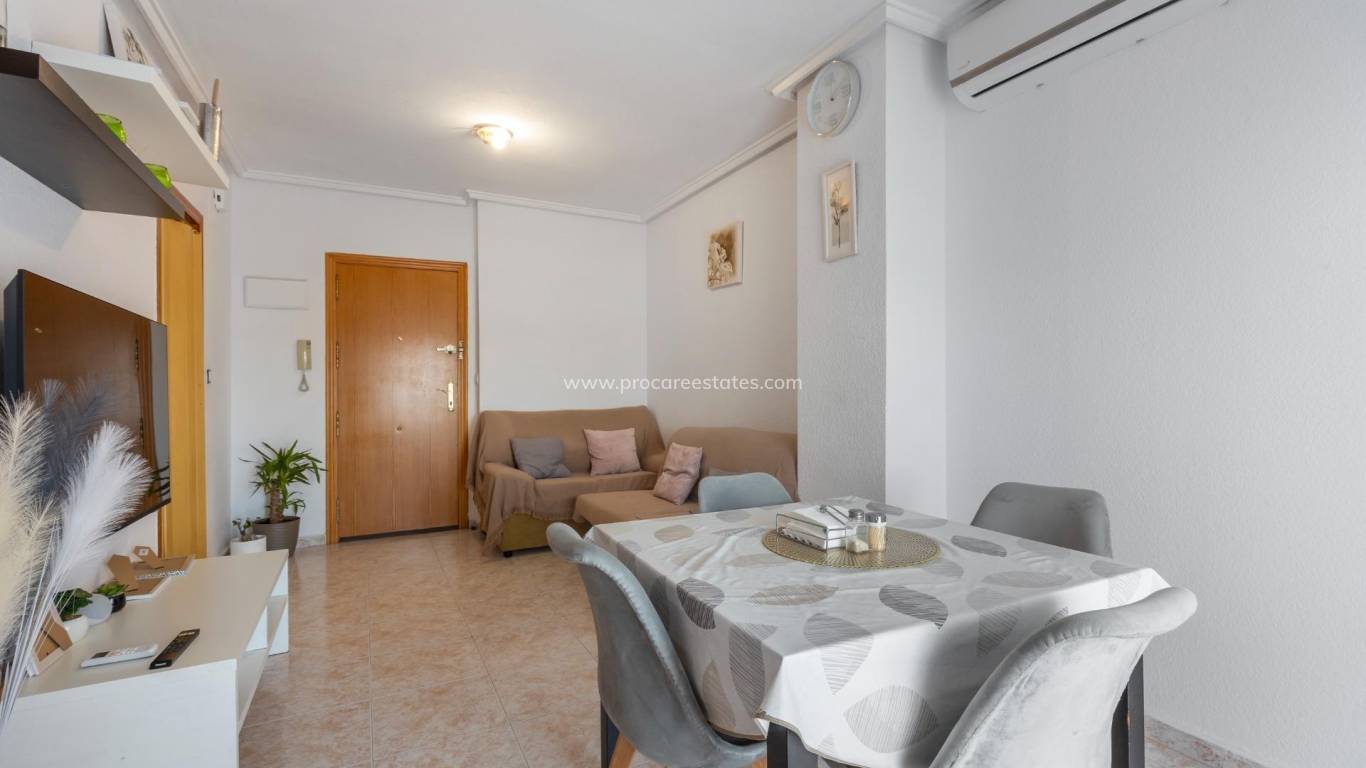 Resale - Apartment - Torrevieja - Playa Los Locos