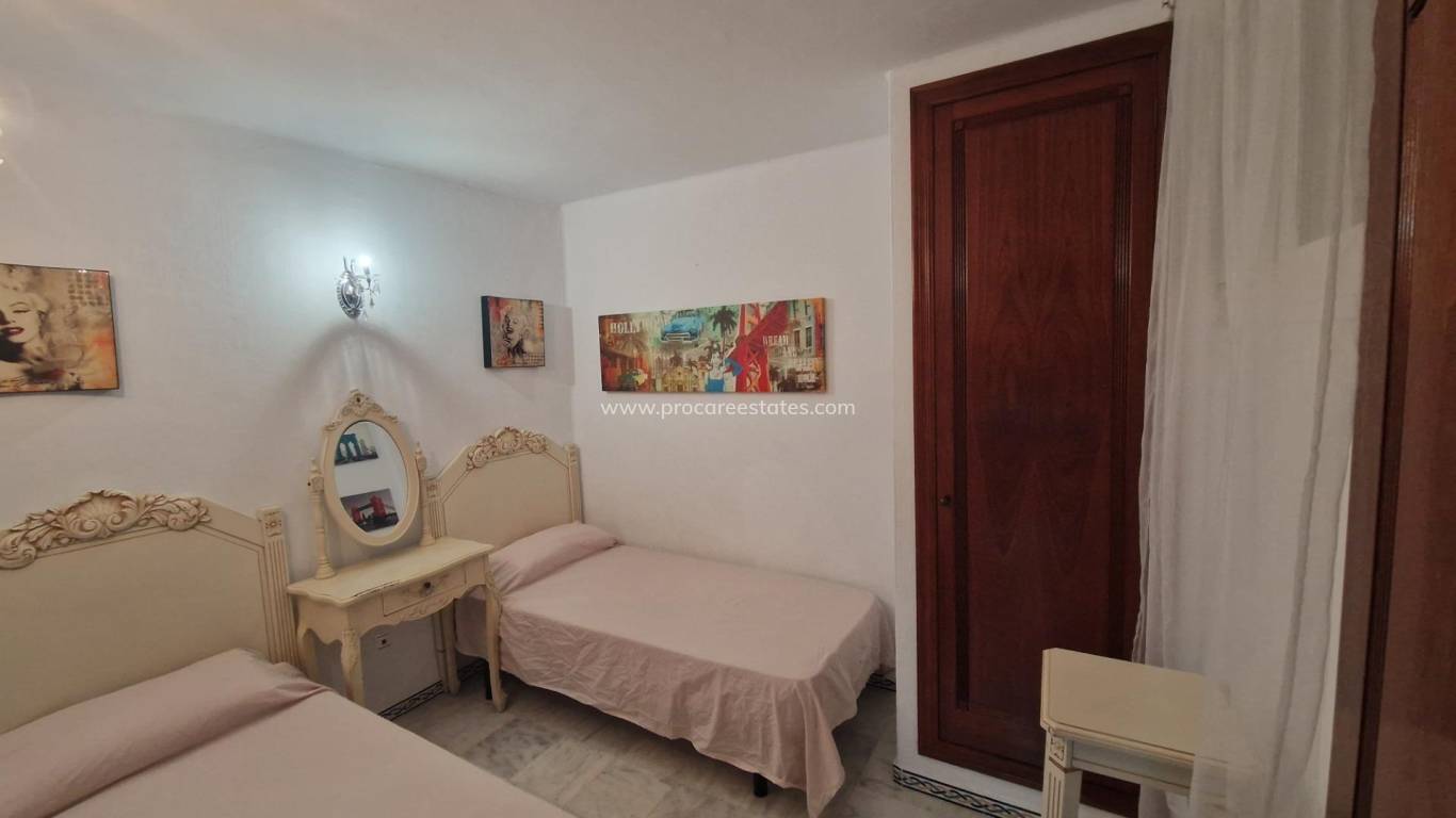Resale - Apartment - Torrevieja - Playa Los Locos