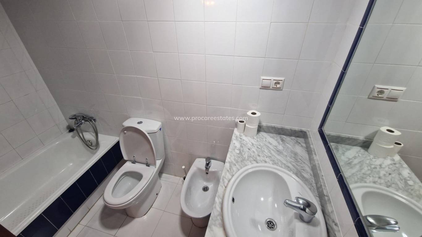 Resale - Apartment - Torrevieja - Playa Los Locos