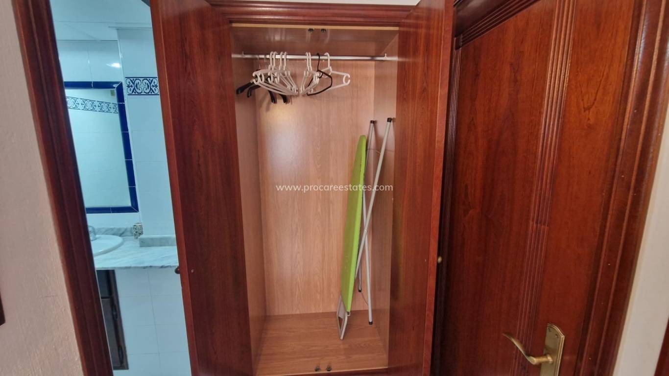 Resale - Apartment - Torrevieja - Playa Los Locos