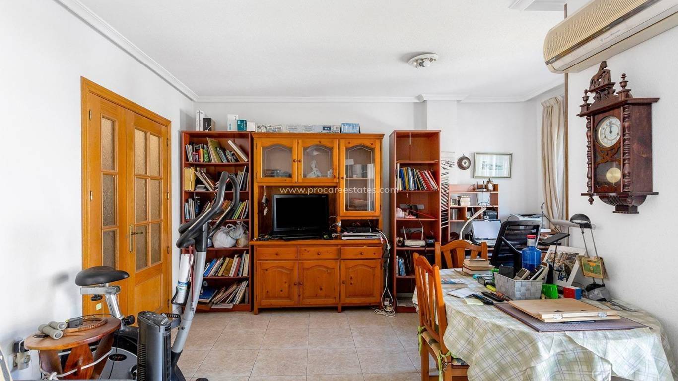 Resale - Apartment - Torrevieja - Playa Los Locos