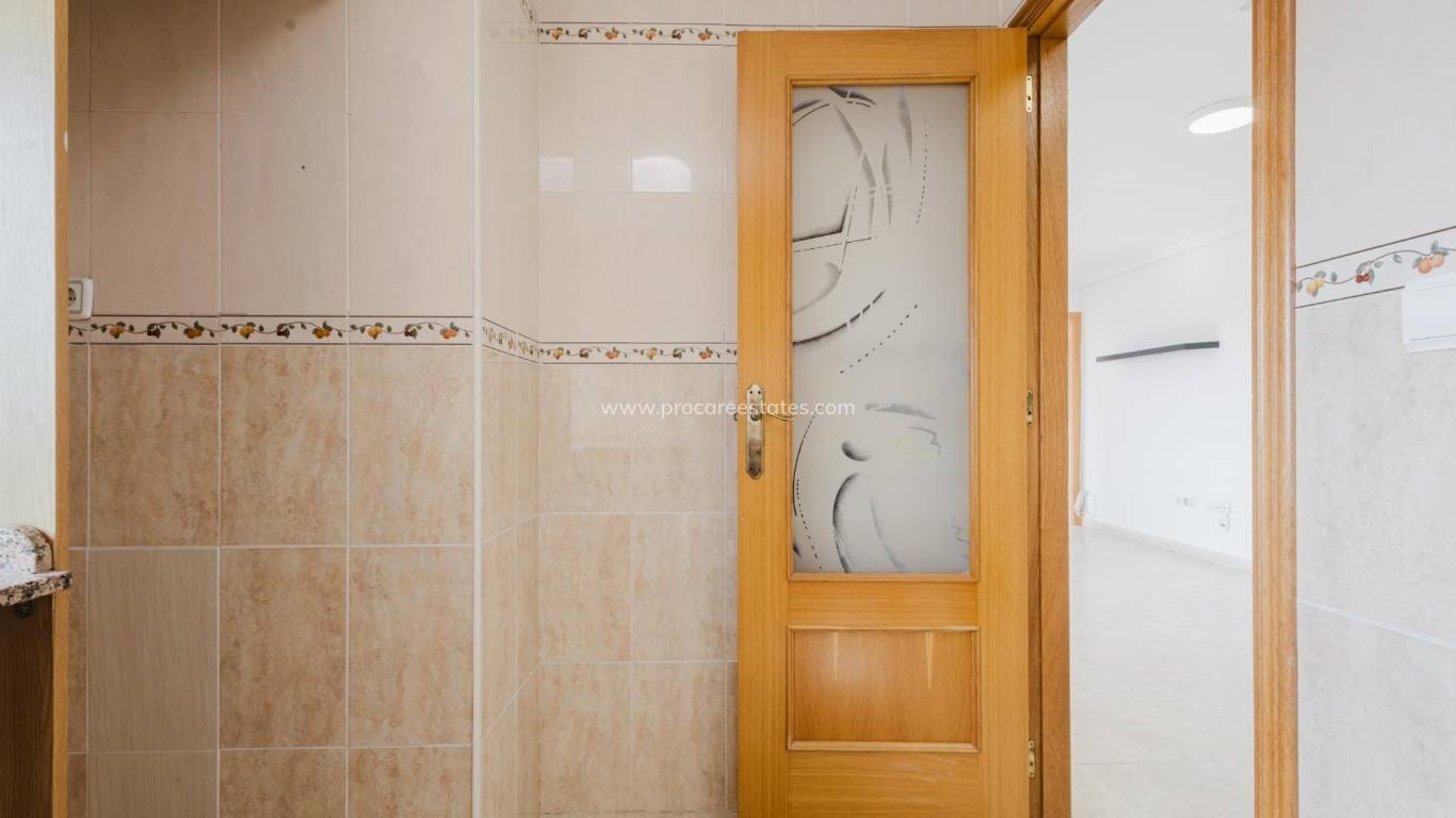 Resale - Apartment - Torrevieja - Playa Los Locos