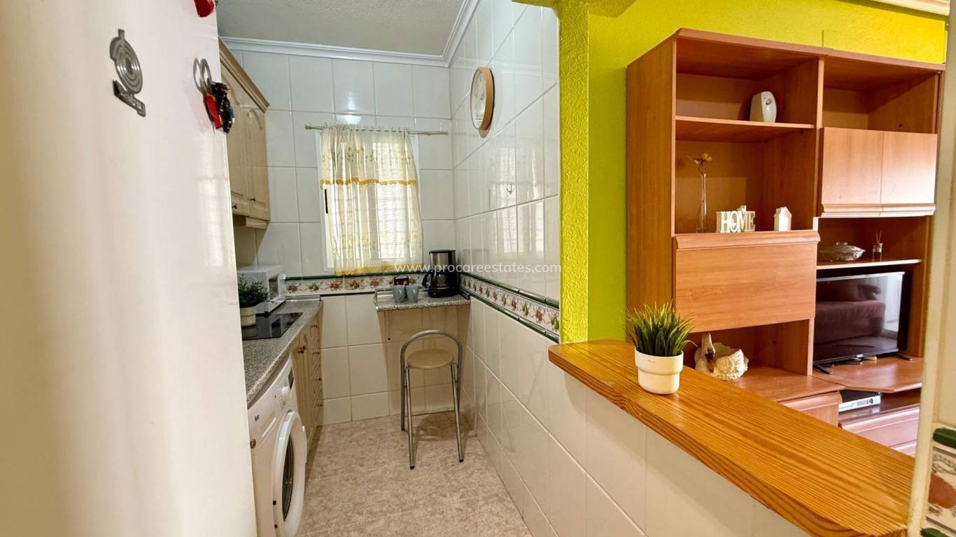 Resale - Apartment - Torrevieja - Playa Los Locos