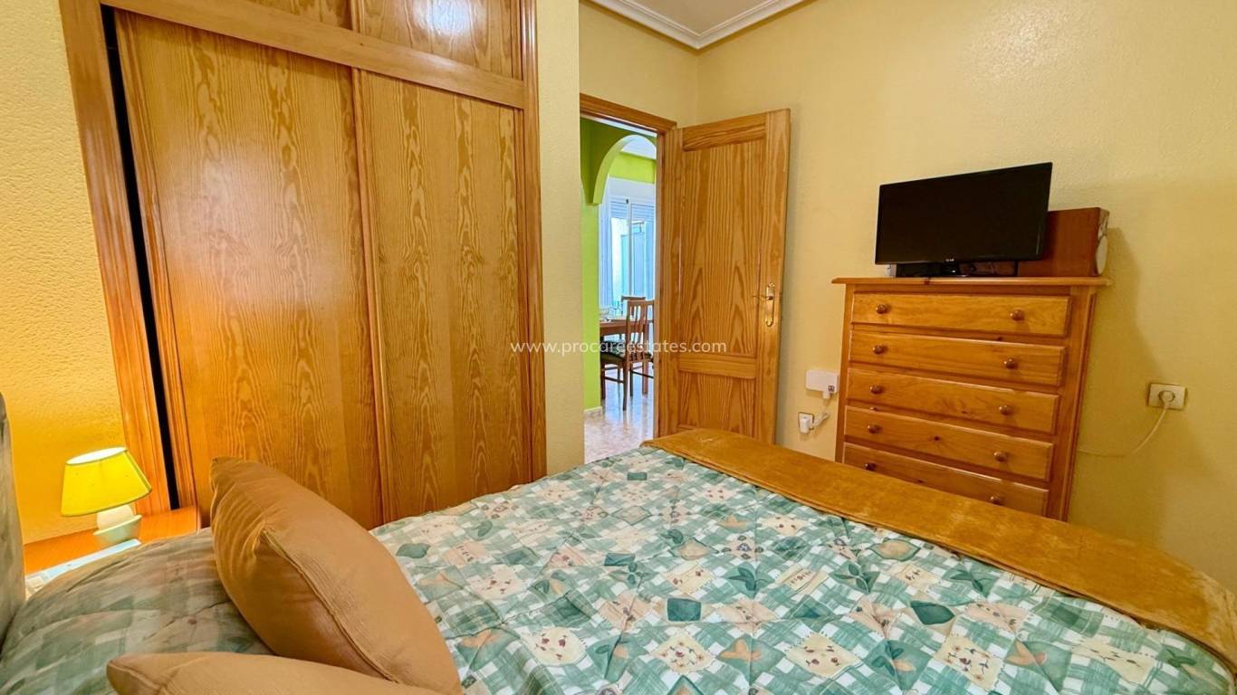 Resale - Apartment - Torrevieja - Playa Los Locos