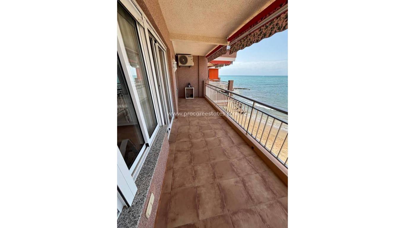 Resale - Apartment - Torrevieja - Playa Los Locos