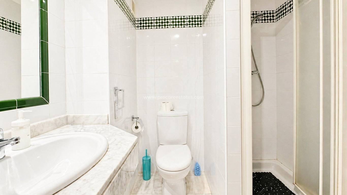 Resale - Apartment - Torrevieja - Playa Los Locos