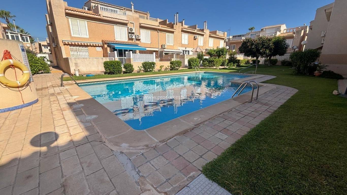 Resale - Apartment - Torrevieja - Playa Los Locos