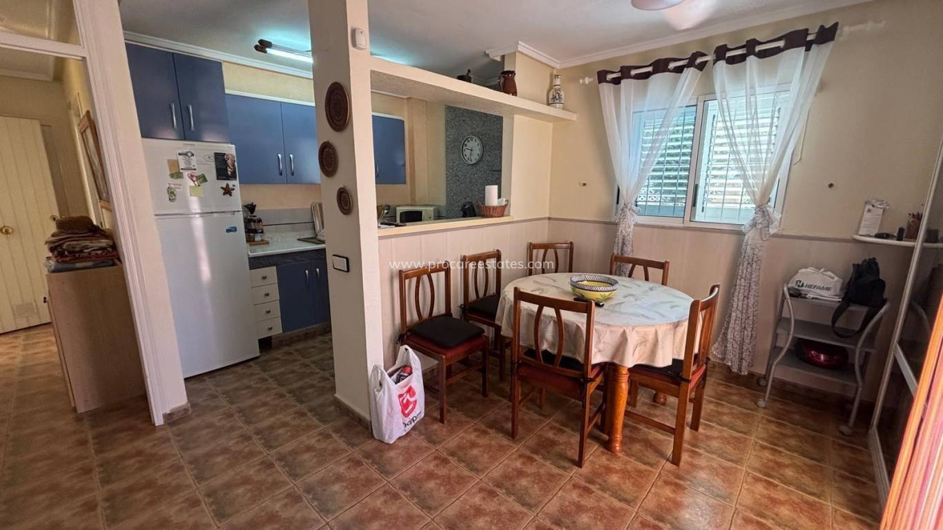 Resale - Apartment - Torrevieja - Playa Los Locos