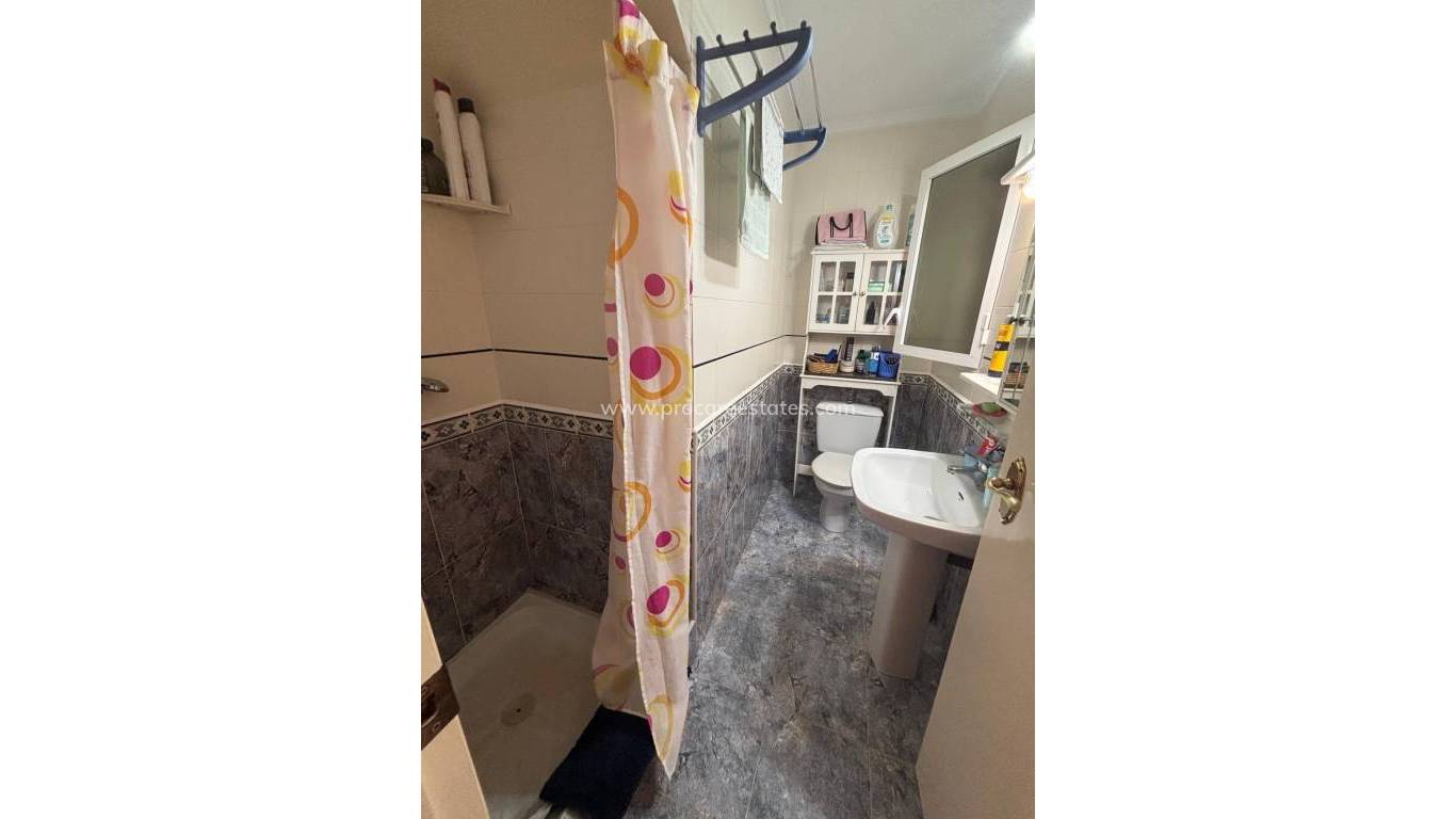 Resale - Apartment - Torrevieja - Playa Los Locos