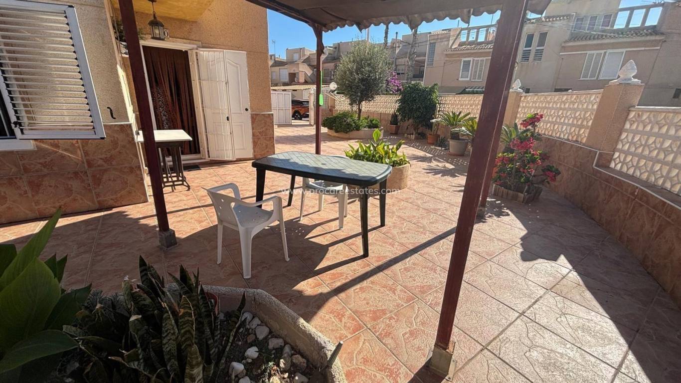 Resale - Apartment - Torrevieja - Playa Los Locos