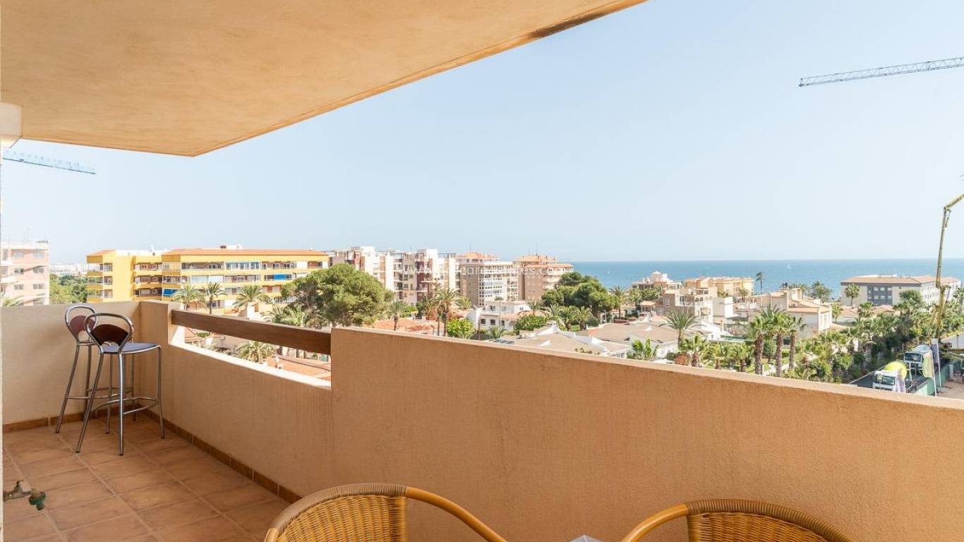 Resale - Apartment - Torrevieja - Punta Prima