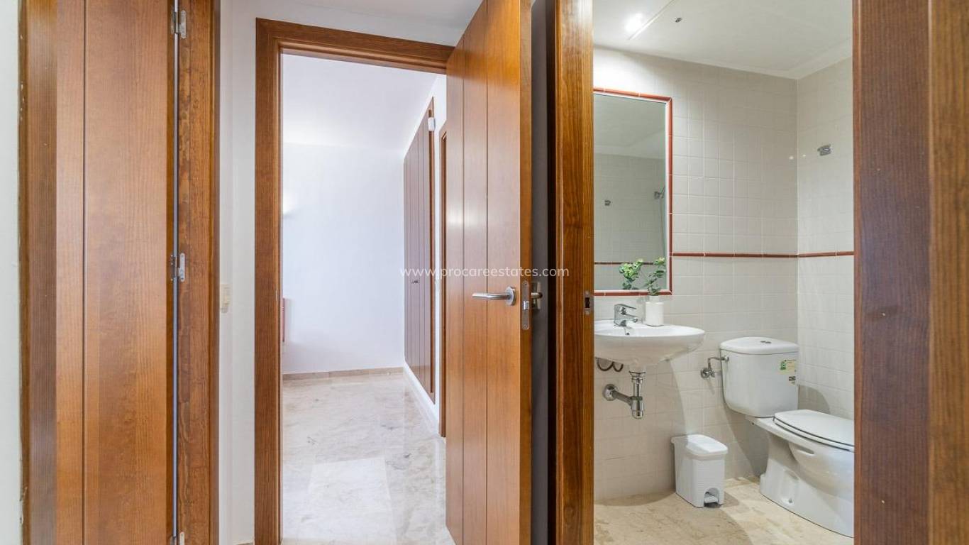 Resale - Apartment - Torrevieja - Punta Prima