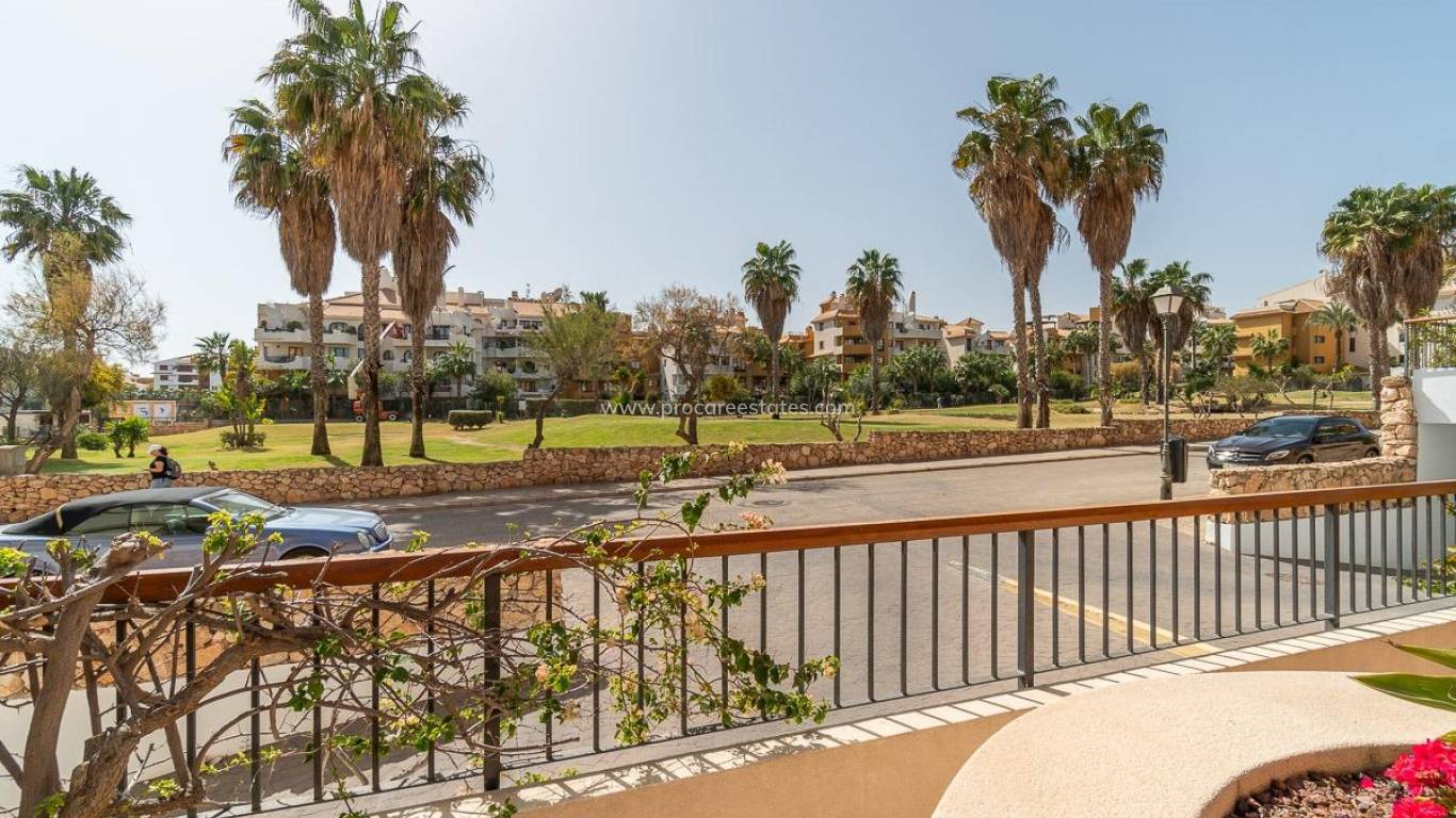 Resale - Apartment - Torrevieja - Punta Prima