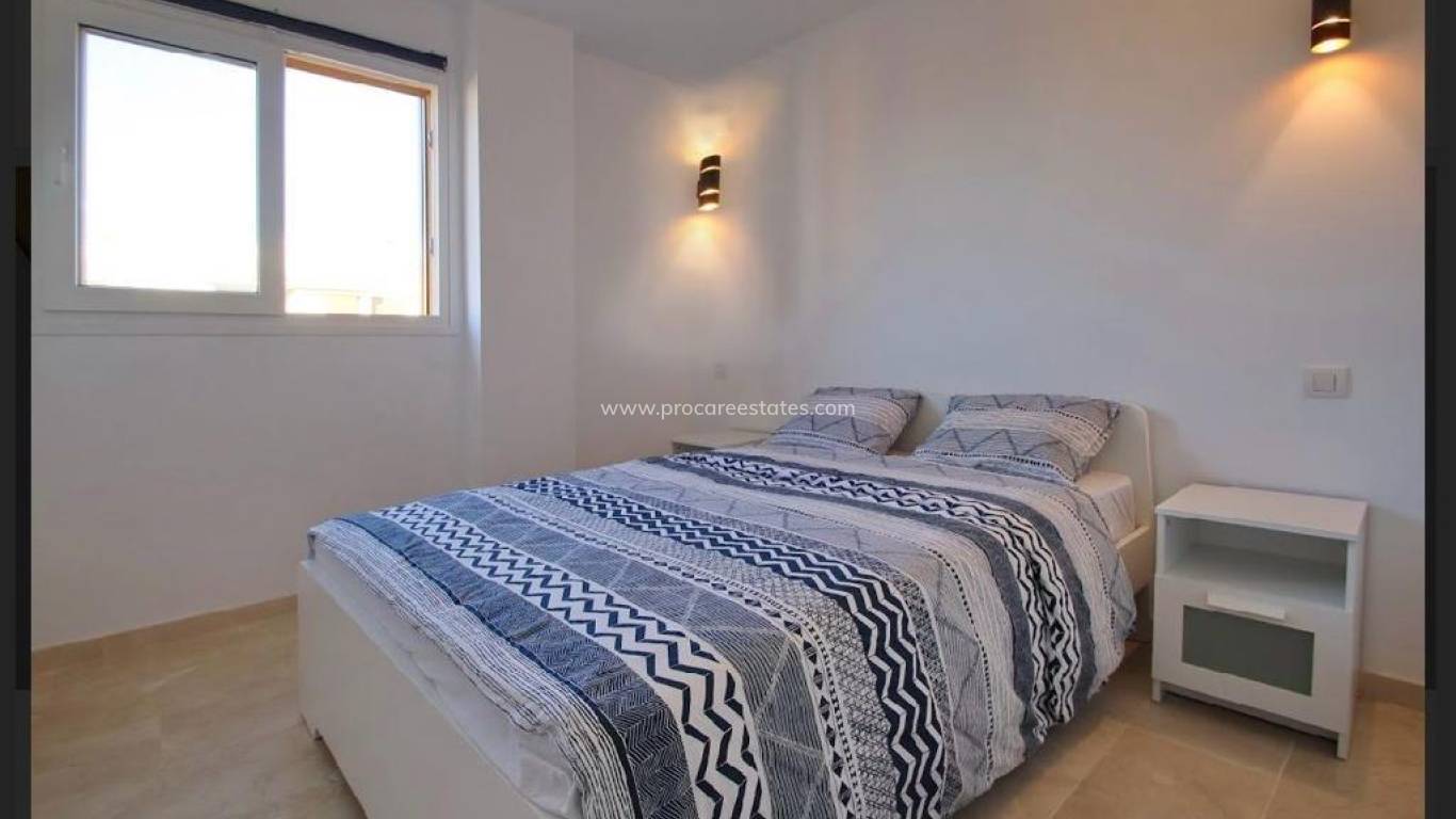 Resale - Apartment - Torrevieja - Punta Prima