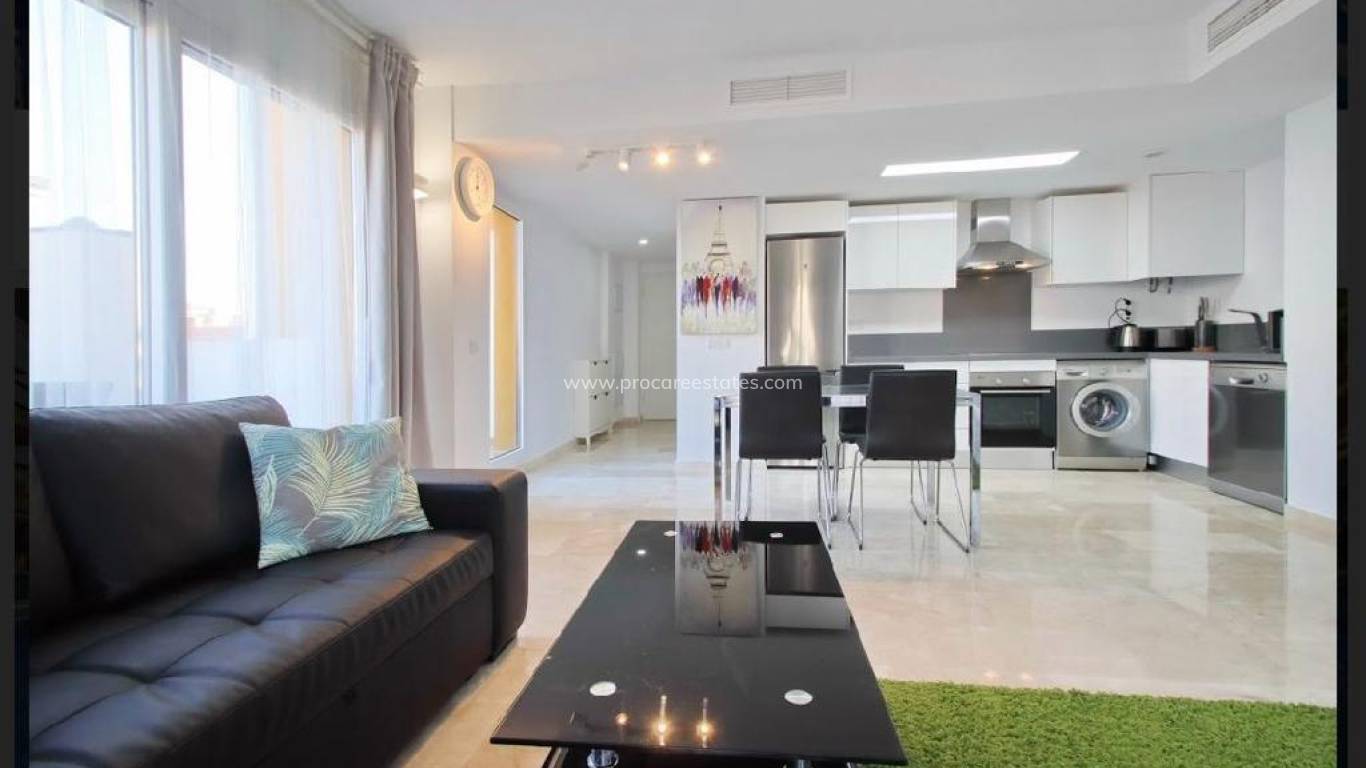 Resale - Apartment - Torrevieja - Punta Prima