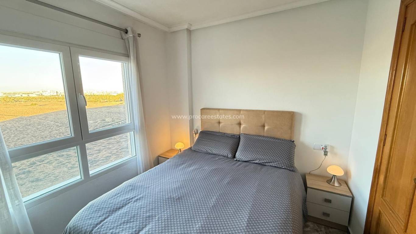 Resale - Apartment - Torrevieja - Punta Prima