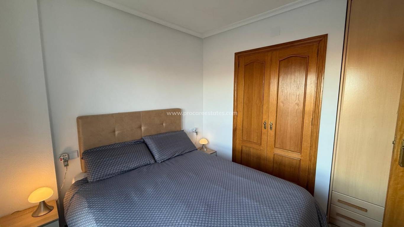 Resale - Apartment - Torrevieja - Punta Prima