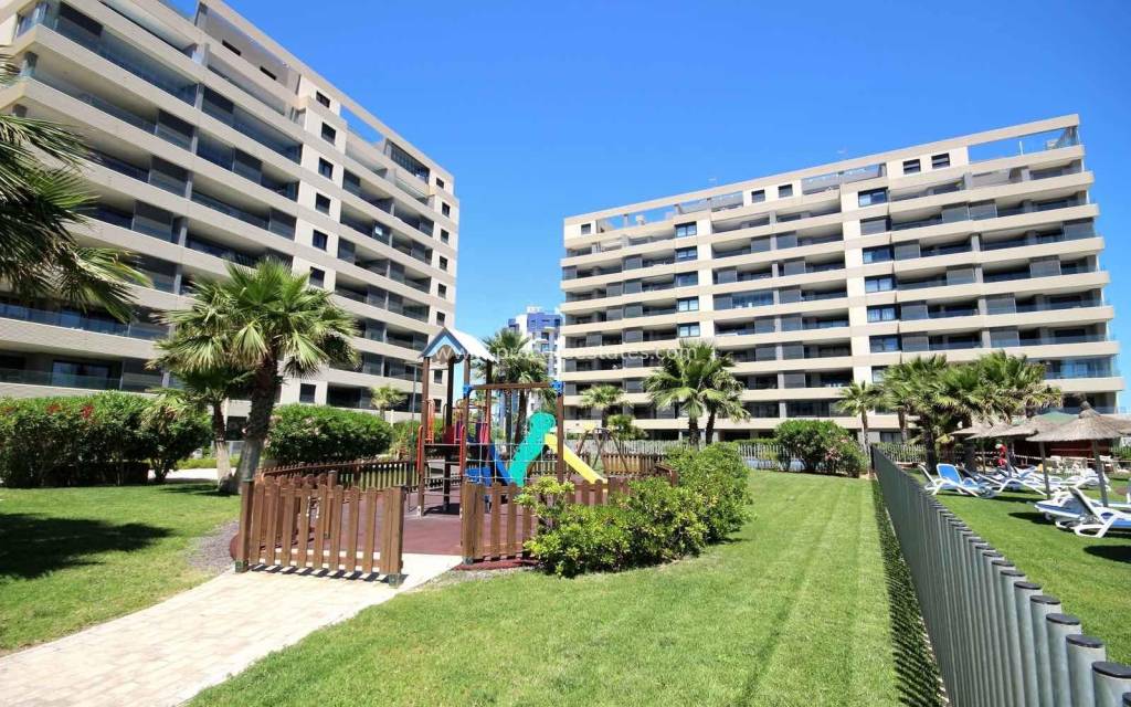 Resale - Apartment - Torrevieja - Punta Prima