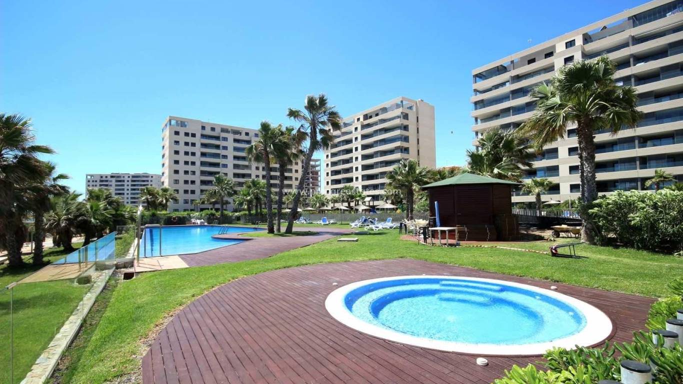 Resale - Apartment - Torrevieja - Punta Prima