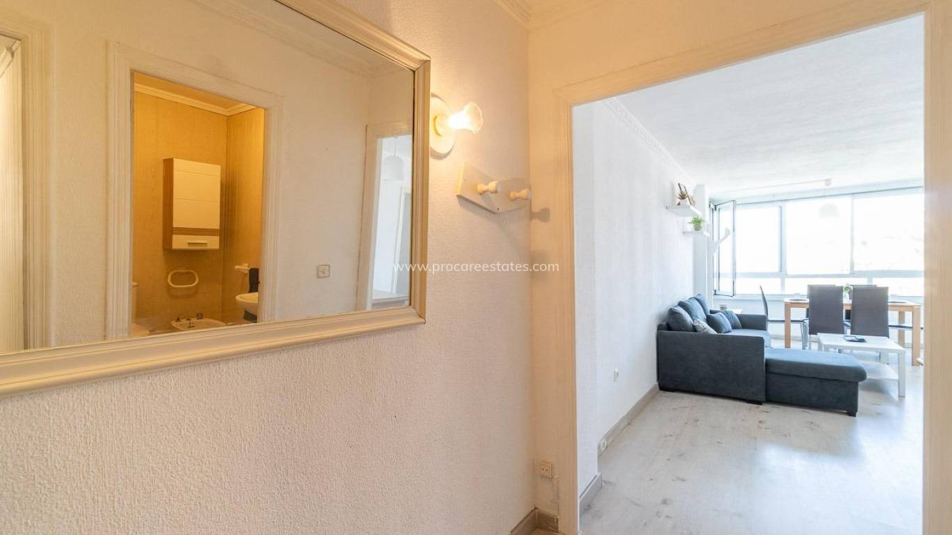 Resale - Apartment - Torrevieja - Punta Prima