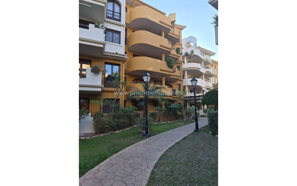 Resale - Apartment - Torrevieja - Punta Prima