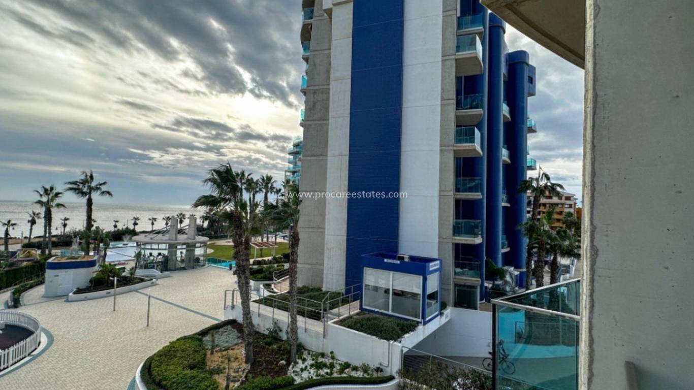 Resale - Apartment - Torrevieja - Punta Prima