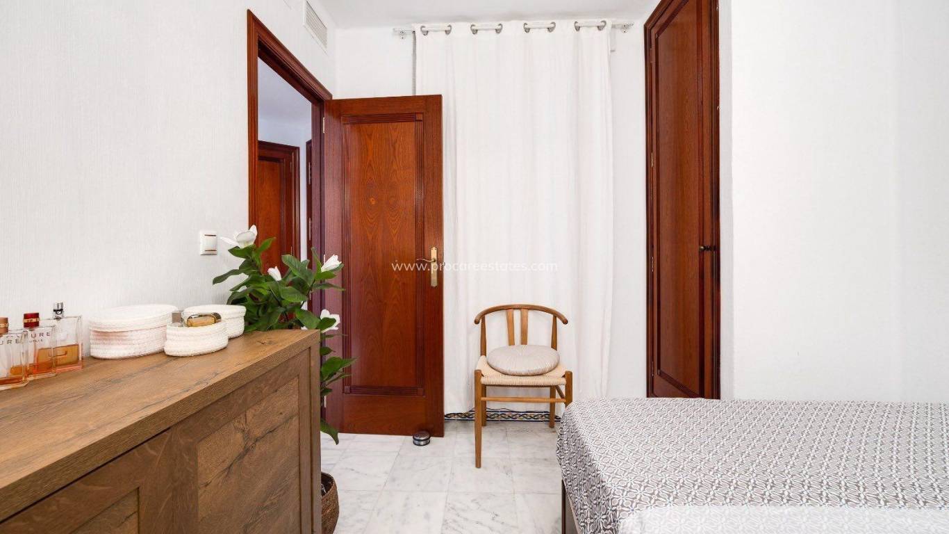 Resale - Apartment - Torrevieja - Torrejón