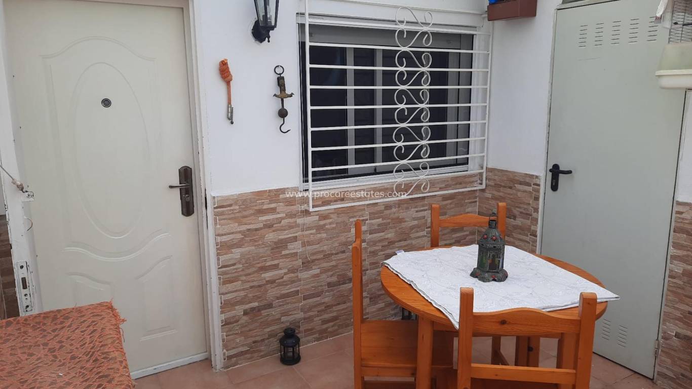 Resale - Apartment - Torrevieja - Torreta-Florida