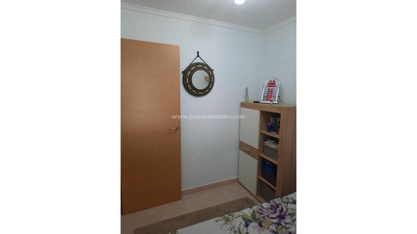 Resale - Apartment - Torrevieja - Torreta-Florida