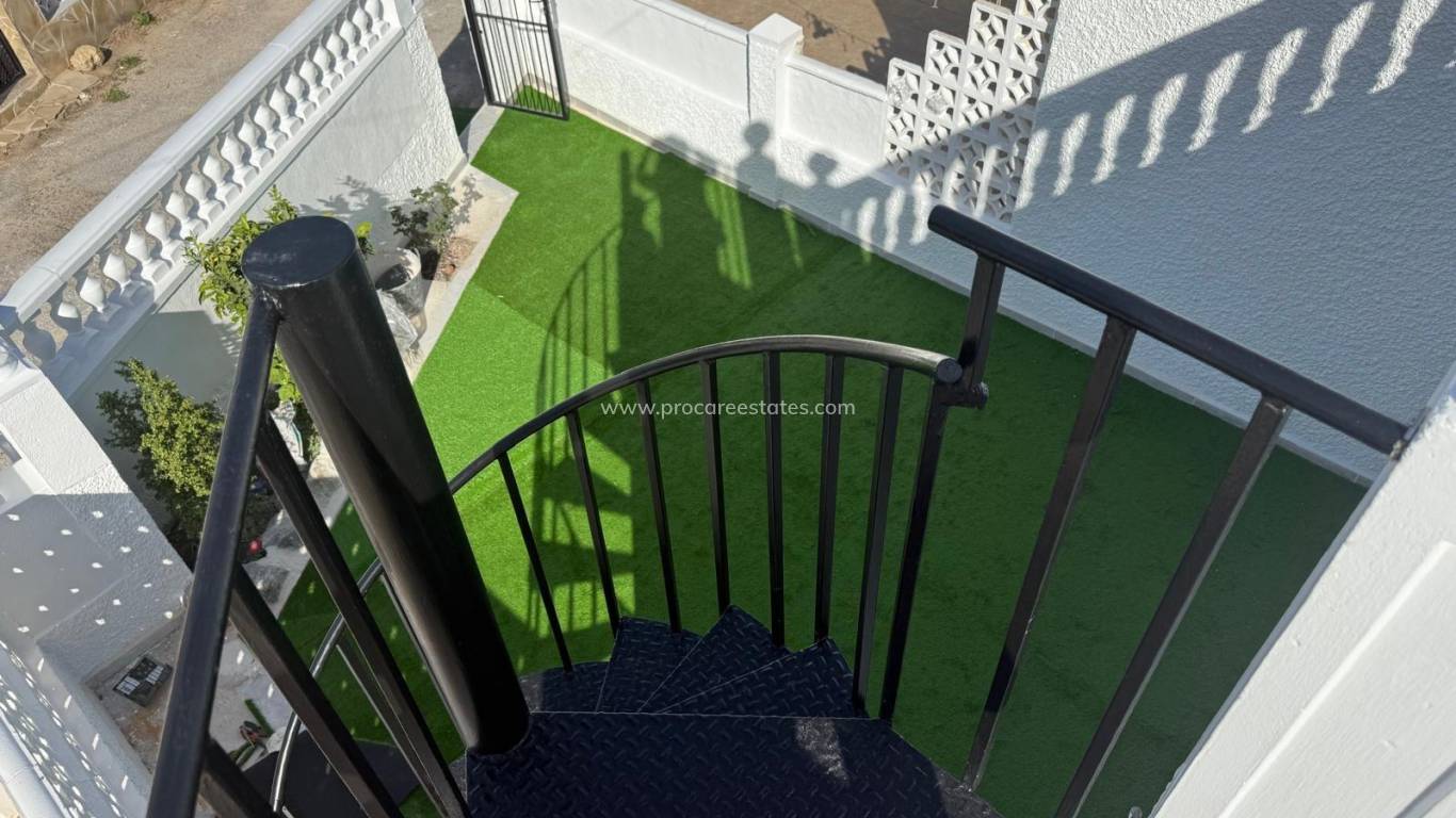 Resale - Apartment - Torrevieja - Torreta-Florida