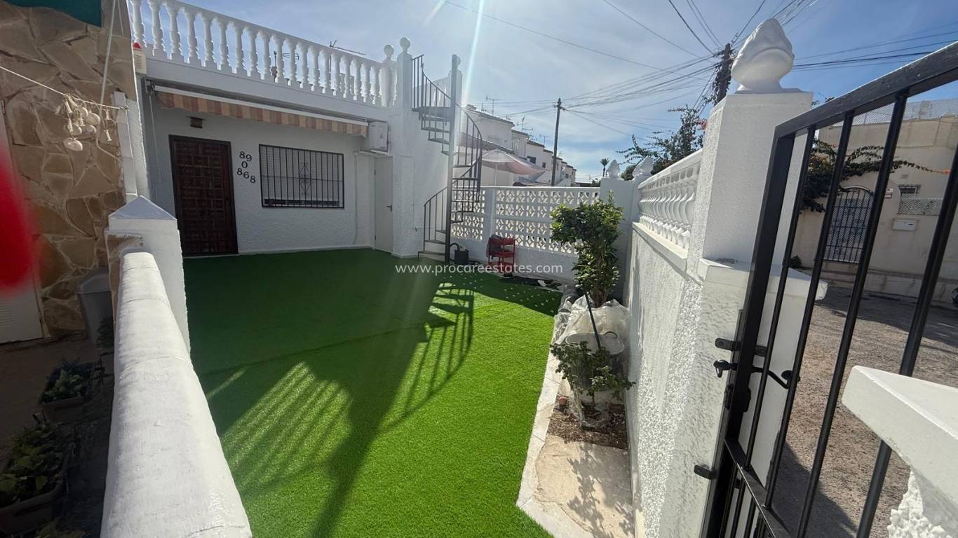 Resale - Apartment - Torrevieja - Torreta-Florida