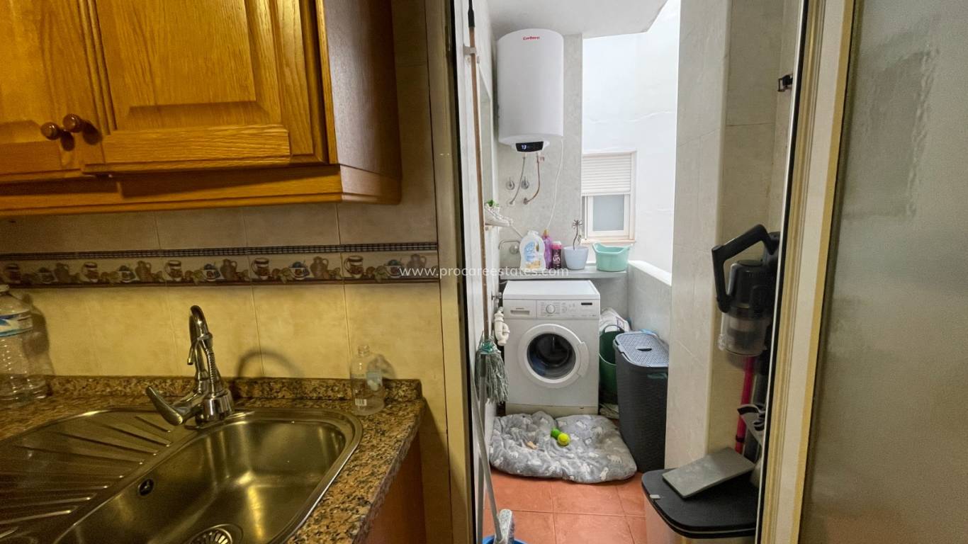 Resale - Apartment - Torrevieja - Torrevieja Alicante