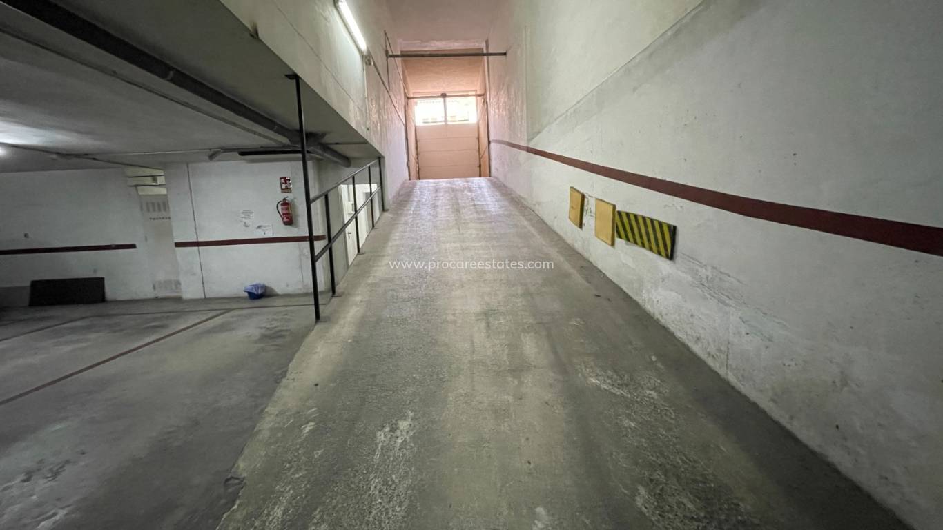 Resale - Apartment - Torrevieja - Torrevieja Alicante