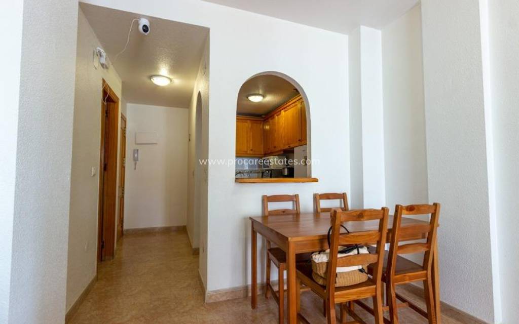 Resale - Apartment - Torrevieja - Torrevieja Center