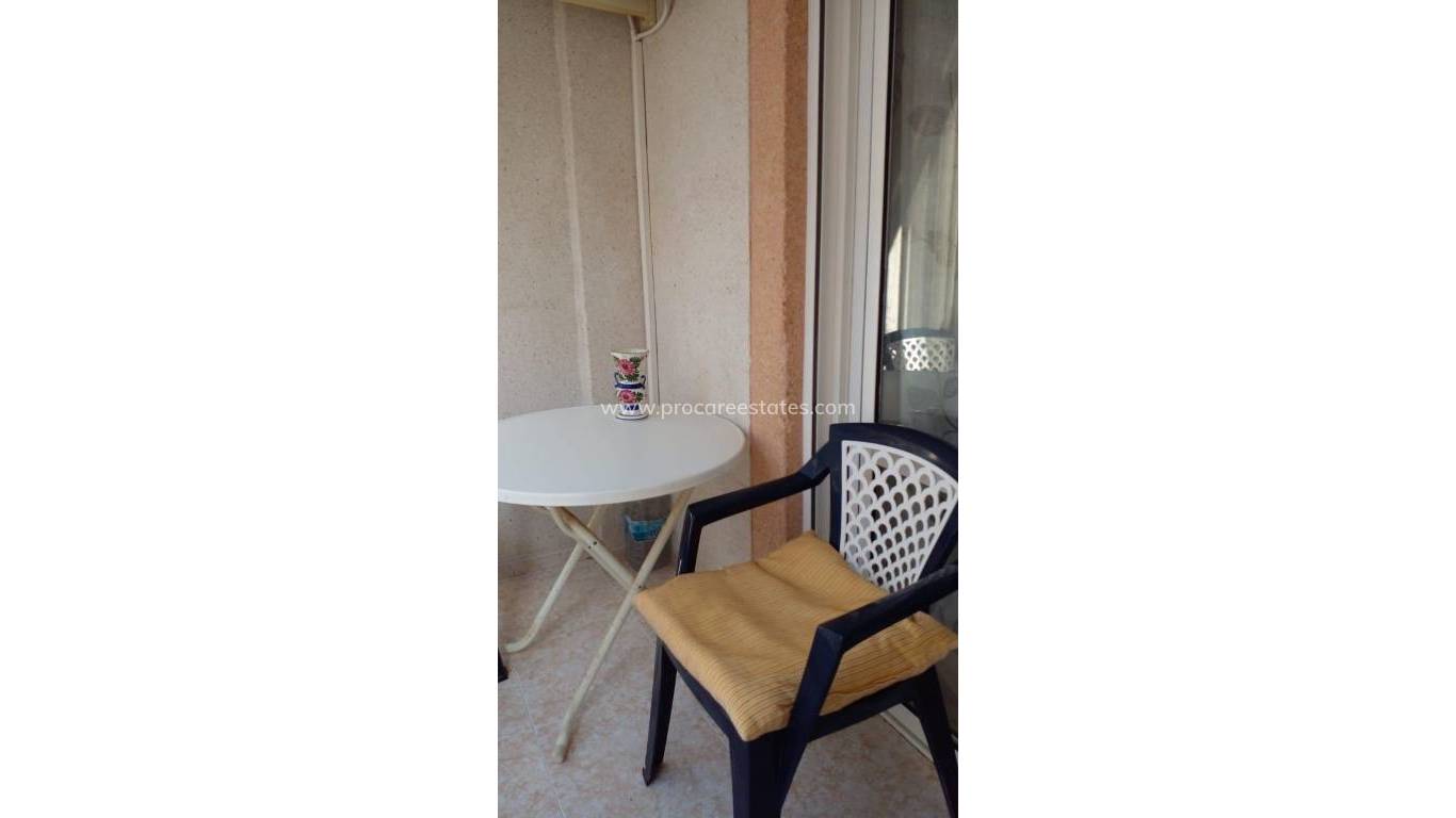 Resale - Apartment - Torrevieja - Torrevieja Center