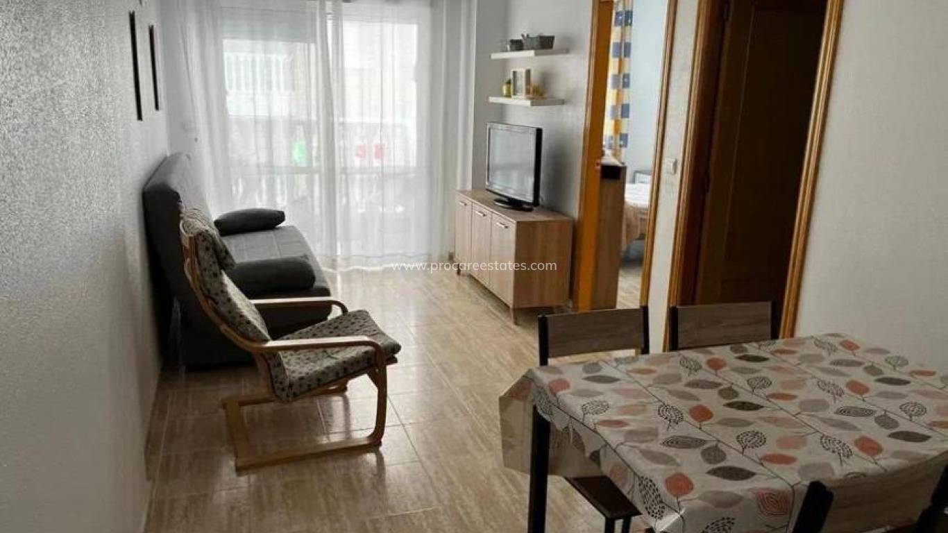 Resale - Apartment - Torrevieja - Torrevieja Center