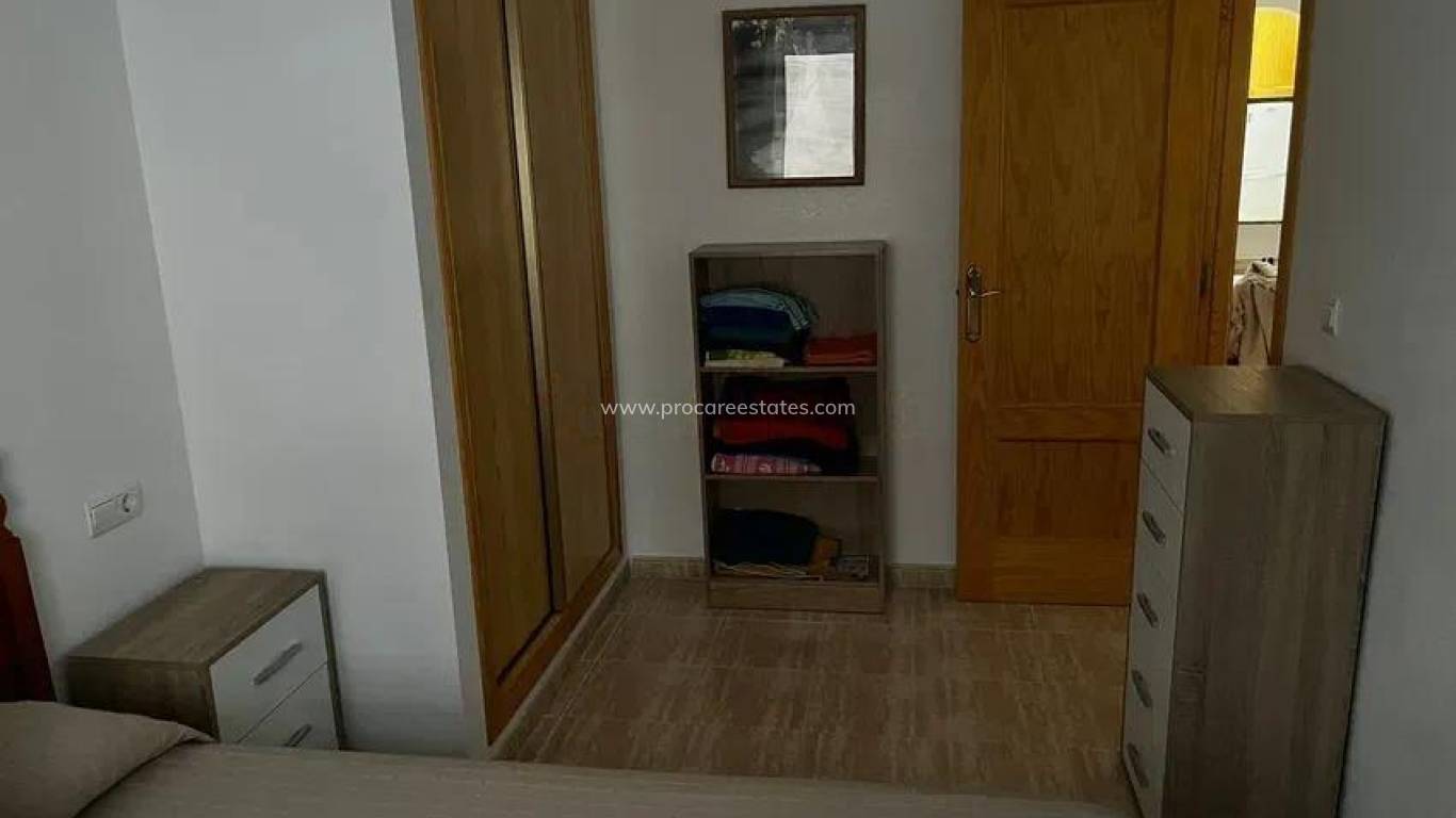 Resale - Apartment - Torrevieja - Torrevieja Center