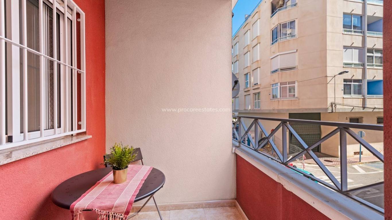 Resale - Apartment - Torrevieja - Torrevieja Center