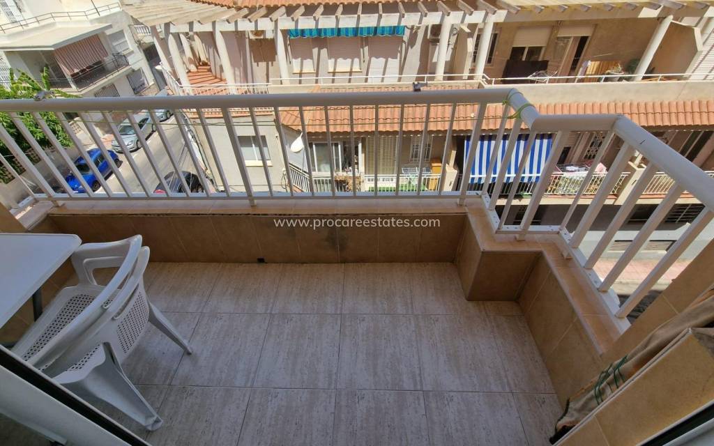 Resale - Apartment - Torrevieja - Torrevieja Center