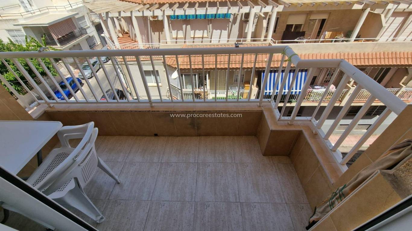 Resale - Apartment - Torrevieja - Torrevieja Center