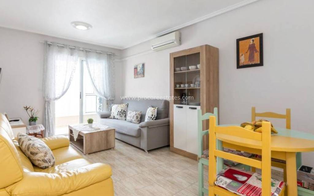 Resale - Apartment - Torrevieja - Torrevieja Center