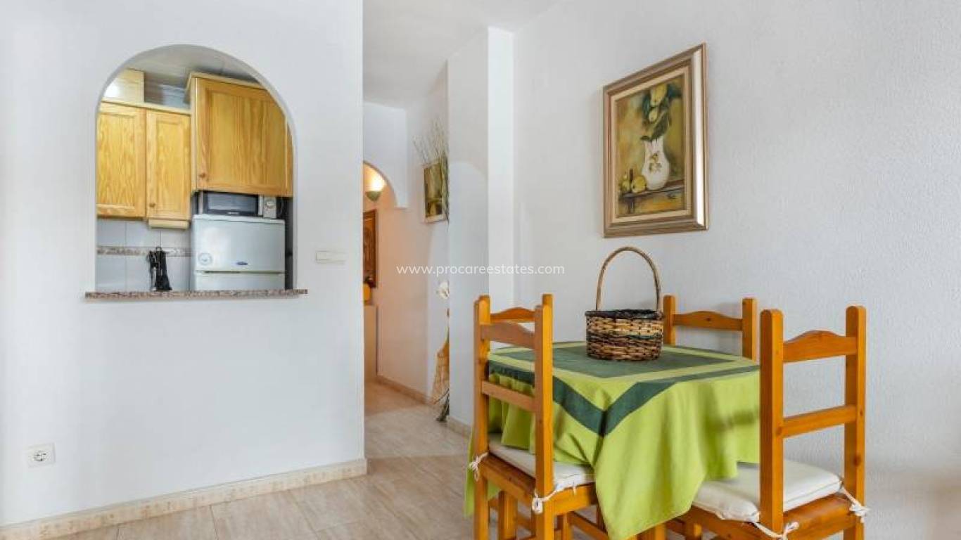 Resale - Apartment - Torrevieja - Torrevieja Center