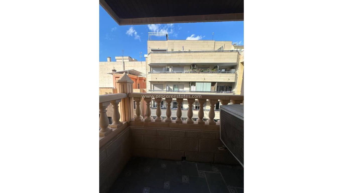 Resale - Apartment - Torrevieja - Torrevieja Center