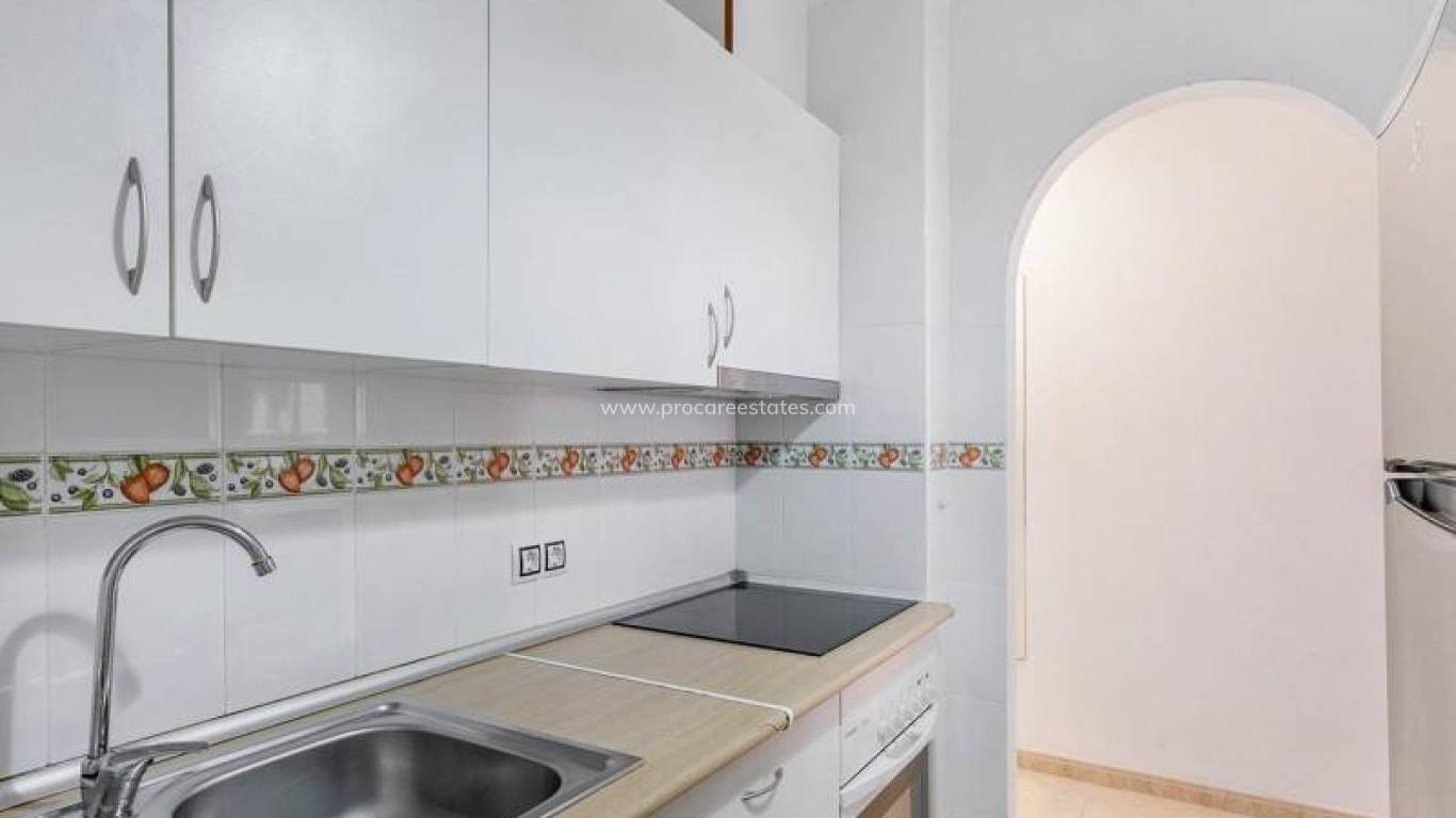 Resale - Apartment - Torrevieja - Torrevieja Center