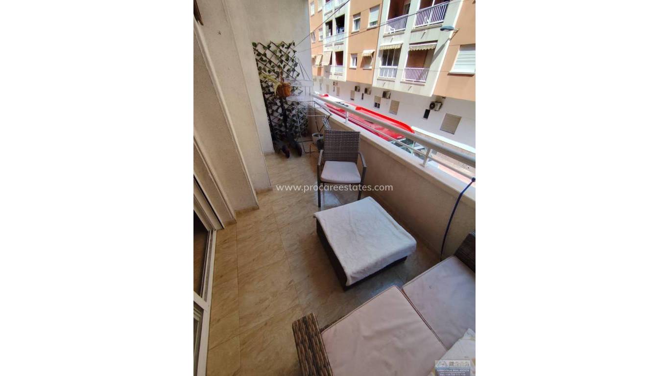 Resale - Apartment - Torrevieja - Torrevieja Center