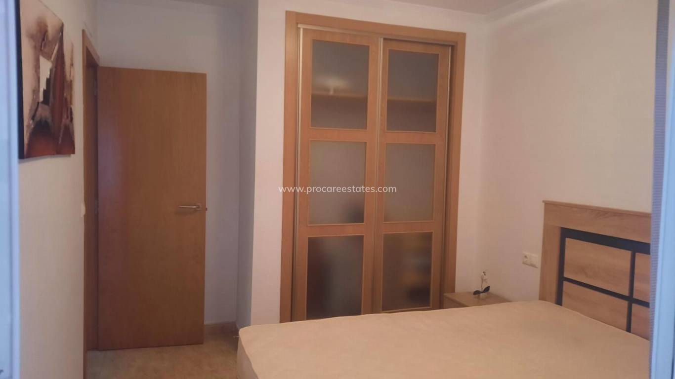 Resale - Apartment - Torrevieja - Torrevieja Center