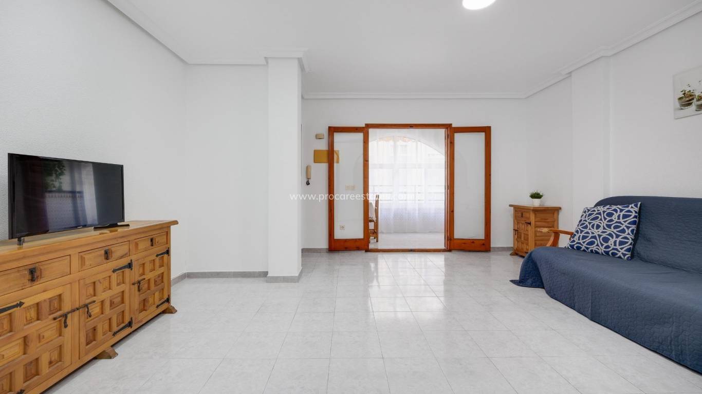 Resale - Apartment - Torrevieja - Torrevieja Center