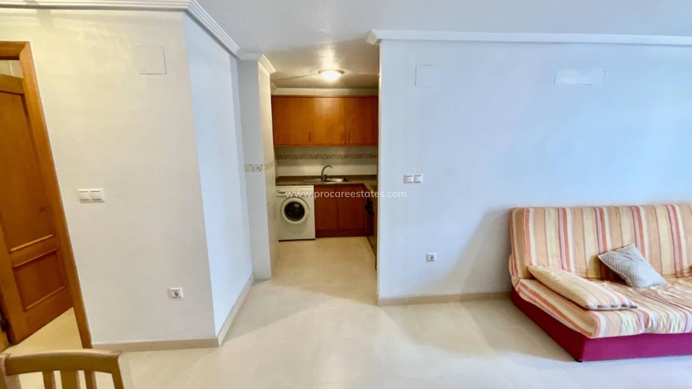 Resale - Apartment - Torrevieja - Torrevieja Center