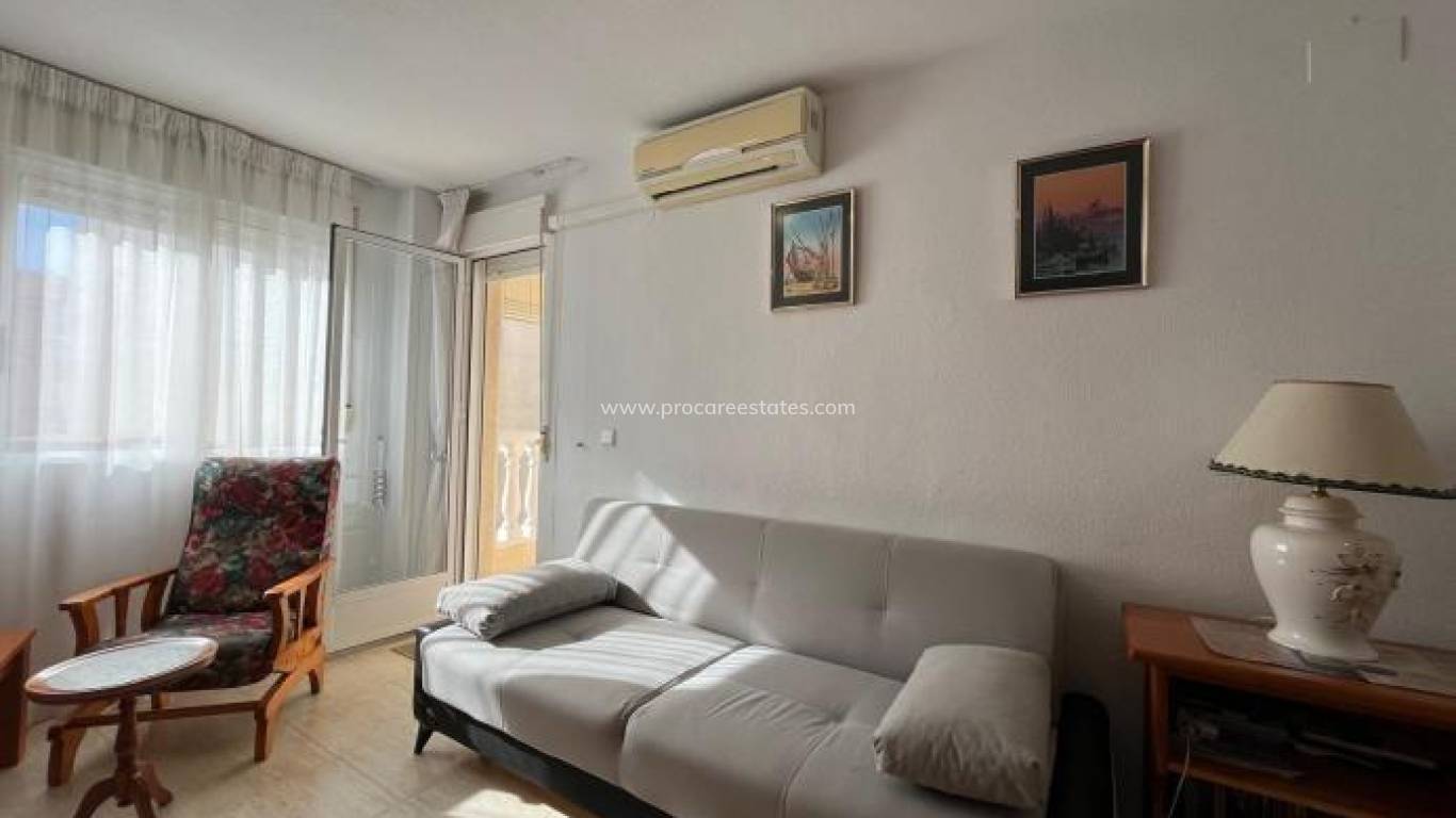 Resale - Apartment - Torrevieja - Torrevieja Center